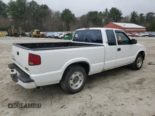 2001 GMC Sonoma SLS 1SF with VIN 1GTCS195018191658, listed as a Copart auction lot 50016855 with 125,995 mi miles and Clean Title. Bid and sale history available at DreamBid. Image 3.