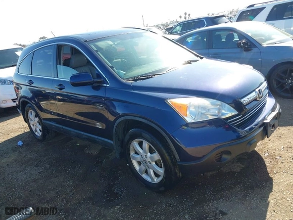 2008 Honda CR-V EX-L with VIN JHLRE38778C044702, listed as a IAAI auction lot 42014268 with 114,002 mi miles. Bid and sale history available at carsss.com. Image 1.