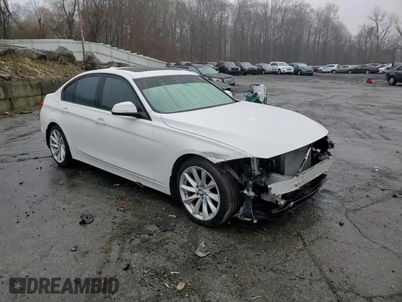 2013 BMW 3 Series 328i with VIN WBA3A5C58DF355349, listed as a Copart auction lot 83649464 with 0 mi miles and Non Repairable. Bid and sale history available at carsss.com. Image 11.