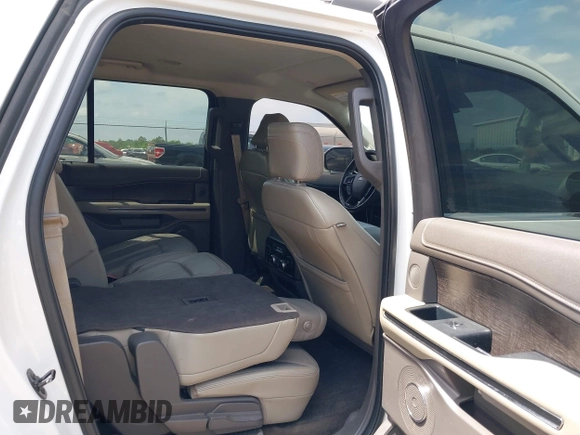 2018 Ford Expedition Max Limited с VIN 1FMJK1KT6JEA23021, выставлен на аукционе IAAI как лот 42043556 с пробегом 201 772 миль миль и . История ставок и продаж доступна на DreamBid. Изображение 8.