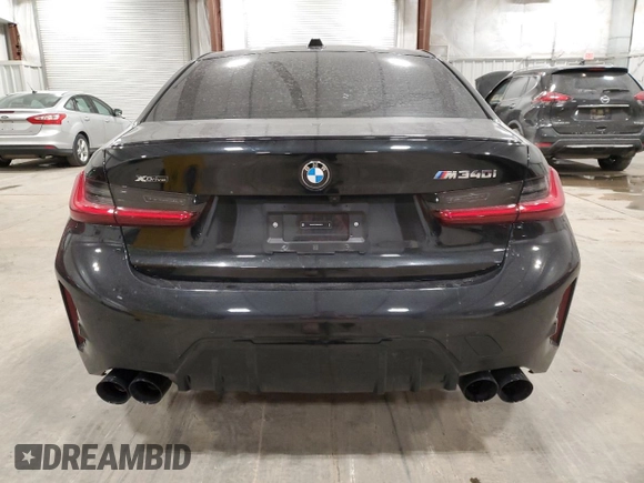 2024 BMW 3 Series M340i xDrive with VIN 3MW49FF08R8E25872, listed as a Copart auction lot 42059325 with 14,752 mi miles and Salvage Title. Bid and sale history available at carsss.com. Image 6.