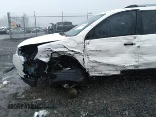 2014 GMC Acadia SLE with VIN 1GKKRPKD5EJ274145, listed as a IAAI auction lot 36094865 with 174,393 mi miles. Bid and sale history available at carsss.com. Image 6.