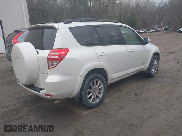 2009 Toyota RAV4 Ltd with VIN JTMBF31V095012667, listed as a IAAI auction lot 41977270 with 175,878 mi miles. Bid and sale history available at carsss.com. Image 4.