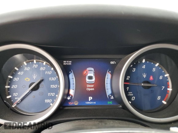 2016 Maserati Ghibli S Q4 z VIN ZAM57RTA6G1172334, wystawiony jako Copart lot #56601575 z przebiegiem 109 524 mil mil oraz Szkody całkowita. Historia ofert i sprzedaży dostępna na DreamBid. Obrazek 9.