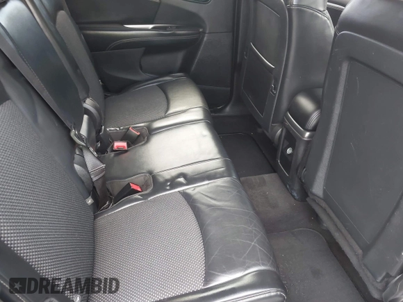 2016 Dodge Journey Crossroad Plus with VIN 3C4PDCGB8GT132108, listed as a IAAI auction lot 42651906 with Not provided miles and . Bid and sale history available at DreamBid. Image 8.