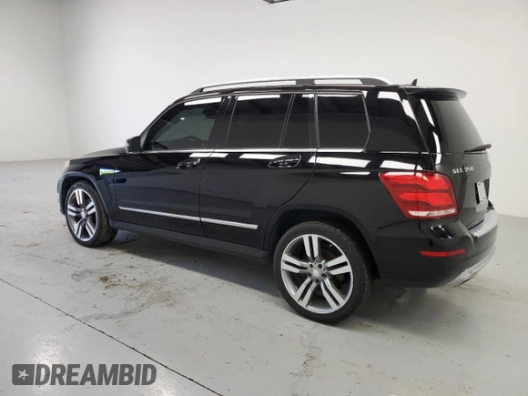 2015 Mercedes-Benz GLK 350 z VIN WDCGG8JB1FG345637, wystawiony jako Copart lot #52740685 z przebiegiem 130 099 mil mil oraz Czysty tytuł • Clean title. Historia ofert i sprzedaży dostępna na DreamBid. Obrazek 2.