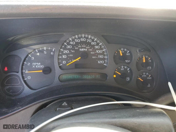 2003 Chevrolet Silverado 1500 LS with VIN 2GCEK19T331105322, listed as a Copart auction lot 45475715 with 381,638 mi miles and Salvage Title. Bid and sale history available at carsss.com. Image 9.