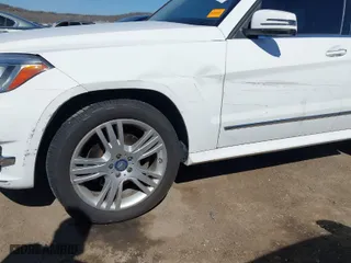 2014 Mercedes-Benz GLK-Class GLK 350 with VIN WDCGG8JB8EG309801, listed as a IAAI auction lot 41705312 with NaN miles. Bid and sale history available at carsss.com. Image 6.
