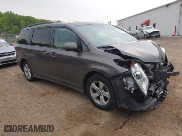 2020 Toyota Sienna LE Auto Access Seat with VIN 5TDKZ3DC6LS083567, listed as a IAAI auction lot 42401163 with 82,266 mi miles and . Bid and sale history available at DreamBid. Image 1.