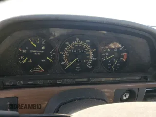 1988 Mercedes-Benz 420 with VIN WDBCA35D7JA373795, listed as a Copart auction lot 79029034 with 161,539 mi miles and Clean Title. Bid and sale history available at carsss.com. Image 9.