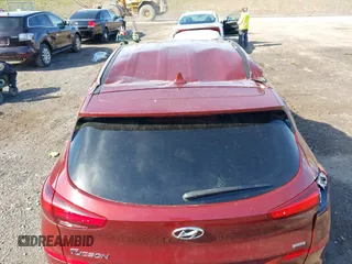 2020 Hyundai Tucson SE with VIN KM8J2CA43LU241383, listed as a IAAI auction lot 41952052 with 15,491 mi miles. Bid and sale history available at carsss.com. Image 6.