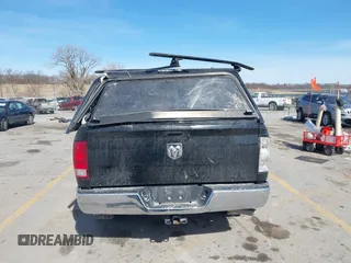 2019 Ram 1500 Tradesman z VIN 1C6RR6KM9KS749538, wystawiony jako IAAI lot #41743266 z przebiegiem 164 161 mil mil oraz . Historia ofert i sprzedaży dostępna na DreamBid. Obrazek 16.