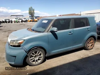 2008 Scion xB with VIN JTLKE50EX81010905, listed as a Copart auction lot 55611435 with 186,998 mi miles and Clean Title. Bid and sale history available at carsss.com. Image 1.