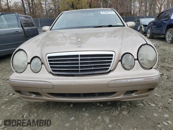 2001 Mercedes-Benz E-Class AWD with VIN WDBJF82J31X054634, listed as a Copart auction lot 81686174 with 139,746 mi miles and Salvage Title. Bid and sale history available at carsss.com. Image 5.