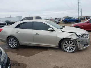 2015 Chevrolet Malibu LTZ with VIN 1G11F5SL3FF328986, listed as a IAAI auction lot 41578501 with 147,998 mi miles. Bid and sale history available at carsss.com. Image 14.