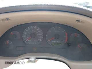 2002 Ford Mustang Standard z VIN 1FAFP40422F145109, wystawiony jako IAAI lot #42410131 z przebiegiem 200 734 mil mil oraz . Historia ofert i sprzedaży dostępna na DreamBid. Obrazek 7.