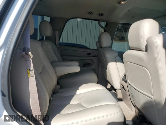 2006 GMC Yukon SLE with VIN 1GKEC13ZX6R133340, listed as a Copart auction lot 48743425 with Not Provided miles and Salvage Title. Bid and sale history available at DreamBid. Image 10.