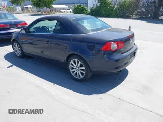 2008 Volkswagen Eos Turbo с VIN WVWBA71F68V037988, выставлен на аукционе IAAI как лот 42372361 с пробегом 184 052 миль миль и . История ставок и продаж доступна на DreamBid. Изображение 3.