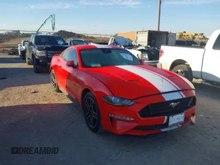 2022 Ford Mustang GT with VIN 1FA6P8CF7N5136548, listed as a IAAI auction lot 41661447 with 18,254 mi miles. Bid and sale history available at carsss.com. Image 1.