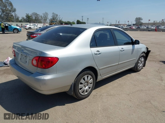 2004 Toyota Corolla CE with VIN 1NXBR32E14Z262676, listed as a IAAI auction lot 41992616 with 168,255 mi miles. Bid and sale history available at carsss.com. Image 4.