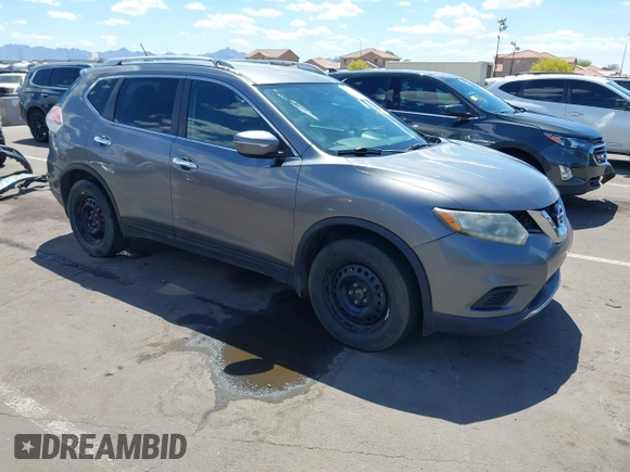 2015 Nissan Rogue SV with VIN 5N1AT2ML0FC862309, listed as a IAAI auction lot 42138785 with 271,537 mi miles and . Bid and sale history available at carsss.com. Image 1.