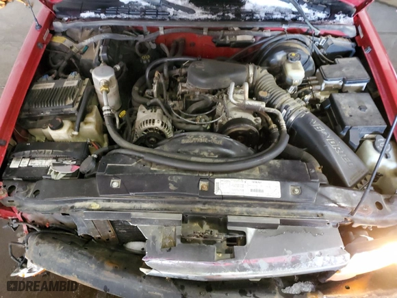 1998 GMC Jimmy SLT with VIN 1GKDT13W3W2521651, listed as a Copart auction lot 46492945 with 240,384 mi miles and Clean Title. Bid and sale history available at carsss.com. Image 11.