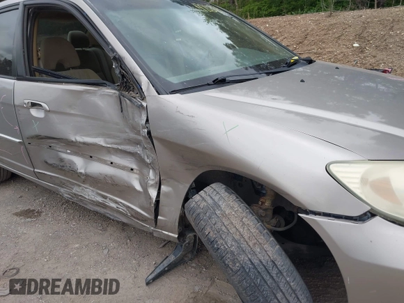 2004 Honda Civic LX with VIN 1HGES16504L006685, listed as a IAAI auction lot 42041190 with 172,355 mi miles and . Bid and sale history available at DreamBid. Image 6.