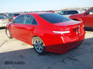 2008 Toyota Camry LE with VIN 4T1BK46K98U070065, listed as a IAAI auction lot 41627516 with 203,276 mi miles. Bid and sale history available at carsss.com. Image 3.