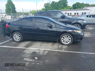 2012 Honda Civic EX-L z VIN 19XFB2F93CE052482, wystawiony jako IAAI lot #42227657 z przebiegiem 123 909 mil mil oraz . Historia ofert i sprzedaży dostępna na DreamBid. Obrazek 13.