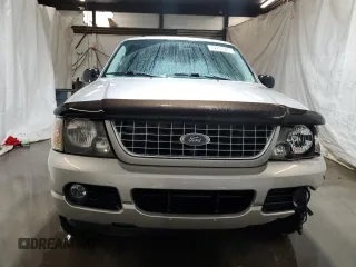 2004 Ford Explorer XLT with VIN 1FMZU73W84ZB26074, listed as a Copart auction lot 42253925 with 120,159 mi miles and Salvage title. Bid and sale history available at DreamBid. Image 5.