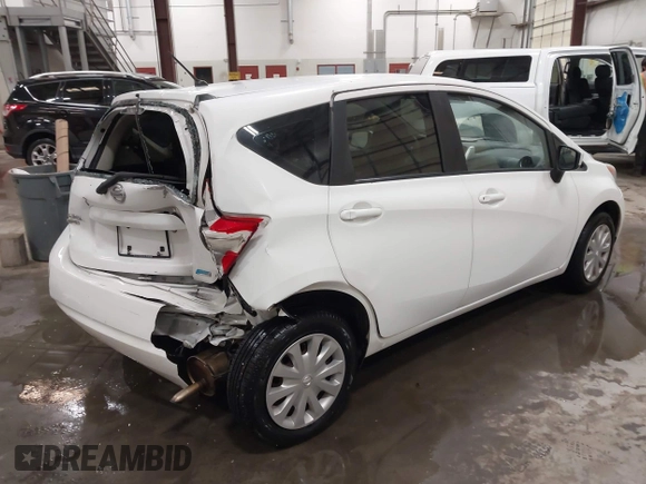 2015 Nissan Note SV with VIN 3N1CE2CP1FL442822, listed as a IAAI auction lot 41992127 with 94,135 mi miles and . Bid and sale history available at DreamBid. Image 4.