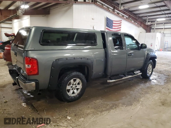 2011 Chevrolet Silverado 1500 LT with VIN 1GCRKSE37BZ329504, listed as a Copart auction lot 52870695 with 197,555 mi miles and Clean Title. Bid and sale history available at DreamBid. Image 3.