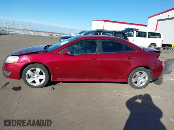 2010 Pontiac G6 w/1SC with VIN 1G2ZA5E08A4109511, listed as a IAAI auction lot 41363861 with 197,338 mi miles. Bid and sale history available at carsss.com. Image 15.