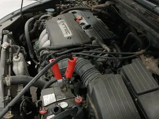 2004 Honda Accord EX with VIN 1HGCM56704A097253, listed as a IAAI auction lot 43102244 with 204,266 mi miles and . Bid and sale history available at DreamBid. Image 16.