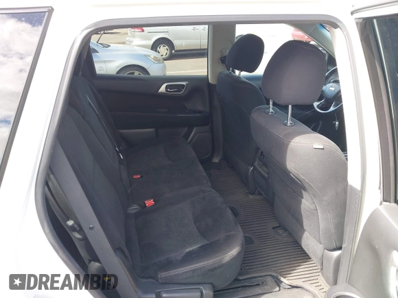2014 Nissan Pathfinder Platinum with VIN 5N1AR2MN4EC726389, listed as a IAAI auction lot 42516567 with 189,257 mi miles and . Bid and sale history available at DreamBid. Image 8.