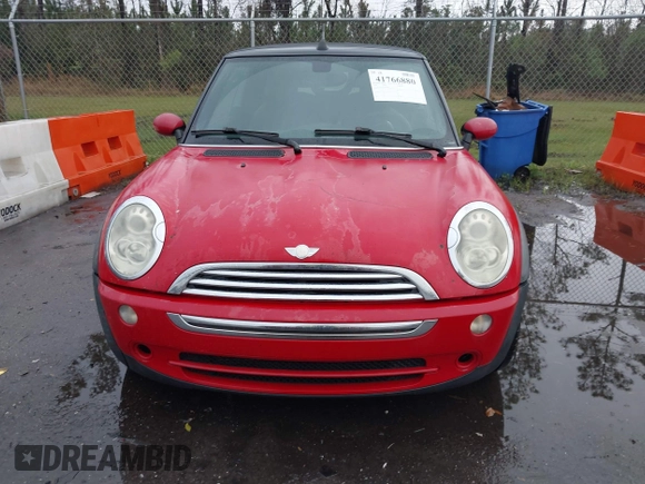 2006 MINI Convertible with VIN WMWRF33526TF64836, listed as a IAAI auction lot 41766880 with 207,094 mi miles and . Bid and sale history available at DreamBid. Image 6.