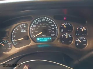 2000 Chevrolet Silverado 1500 LS with VIN 2GCEC19T6Y1406669, listed as a IAAI auction lot 41174150 with 260,880 mi miles. Bid and sale history available at carsss.com. Image 7.