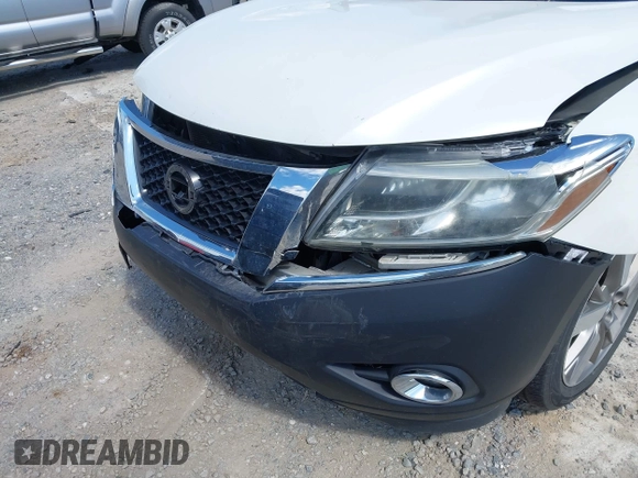 2015 Nissan Pathfinder Platinum z VIN 5N1AR2MM0FC613659, wystawiony jako IAAI lot #42194214 z przebiegiem 138 180 mil mil oraz . Historia ofert i sprzedaży dostępna na DreamBid. Obrazek 6.
