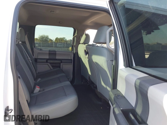 2015 Ford F-150 XL with VIN 1FTEW1CP9FKE31291, listed as a IAAI auction lot 41049065 with 170,107 mi miles. Bid and sale history available at carsss.com. Image 8.