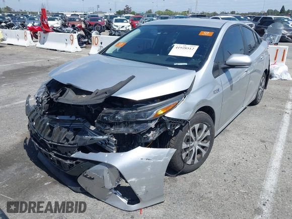 2021 Toyota Prius LE with VIN JTDKAMFP1M3180370, listed as a IAAI auction lot 41928512 with 83,249 mi miles and . Bid and sale history available at DreamBid. Image 18.