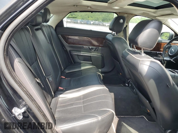 2014 Jaguar XJ with VIN SAJWA2GZ7E8V60213, listed as a Copart auction lot 53382454 with 88,870 mi miles and Salvage Title. Bid and sale history available at carsss.com. Image 10.
