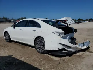 2025 Mercedes-Benz CLA 250 z VIN W1K5J4GB4SN522417, wystawiony jako Copart lot #56221135 z przebiegiem 17 314 mil mil oraz Tytuł czysty. Historia ofert i sprzedaży dostępna na DreamBid. Obrazek 2.