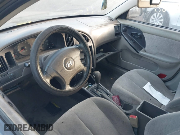 2006 Hyundai Elantra GLS z VIN KMHDN46D36U213574, wystawiony jako IAAI lot #41494370 z przebiegiem Nie podano mil oraz . Historia ofert i sprzedaży dostępna na DreamBid. Obrazek 5.