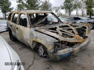 2005 GMC Yukon SLT z VIN 1GKEC13T25J236664, wystawiony jako Copart lot #51298885 z przebiegiem Nie podano mil oraz Nie do naprawy • Non repairable. Historia ofert i sprzedaży dostępna na DreamBid. Obrazek 4.