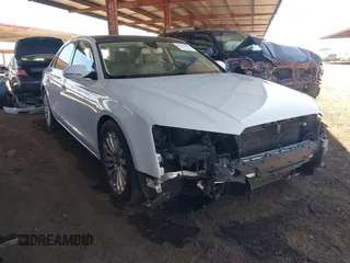 2015 Audi A8 3.0T z VIN WAU3GAFD8FN019722, wystawiony jako IAAI lot #42292255 z przebiegiem 126 889 mil mil oraz . Historia ofert i sprzedaży dostępna na DreamBid. Obrazek 1.
