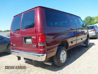 2007 Ford Econoline Passenger XL with VIN 1FMNE11L77DA75542, listed as a IAAI auction lot 42165432 with 63,821 mi miles. Bid and sale history available at carsss.com. Image 4.