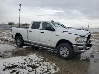 2019 Ram 2500 Tradesman with VIN 3C6UR5CJ5KG551877, listed as a Copart auction lot 43448375 with 76,529 mi miles and Salvage Title. Bid and sale history available at carsss.com. Image 4.