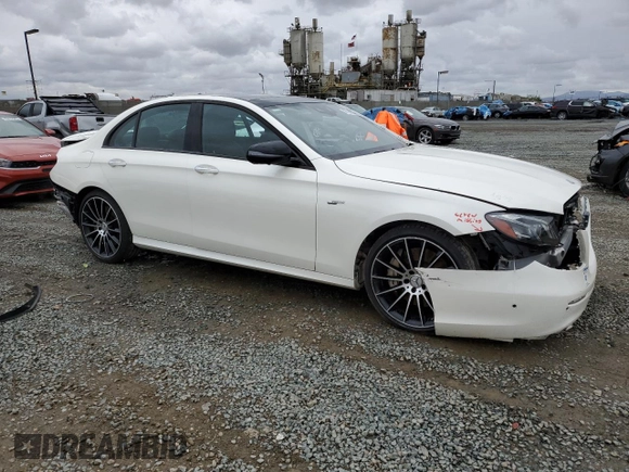 2019 Mercedes-Benz E 53 AMG with VIN WDDZF6BB0KA574110, listed as a Copart auction lot 47789835 with 42,385 mi miles and Salvage Title. Bid and sale history available at DreamBid. Image 4.
