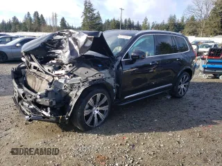 2021 Volvo XC90 Inscription with VIN YV4A22PL2M1700447, listed as a Copart auction lot 48735695 with 57,070 mi miles and Salvage Title. Bid and sale history available at carsss.com. Image 1.