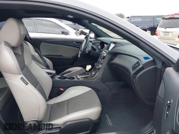 2013 Hyundai Genesis Coupe Premium with VIN KMHHT6KD1DU099404, listed as a IAAI auction lot 42379613 with 110,507 mi miles and . Bid and sale history available at DreamBid. Image 5.